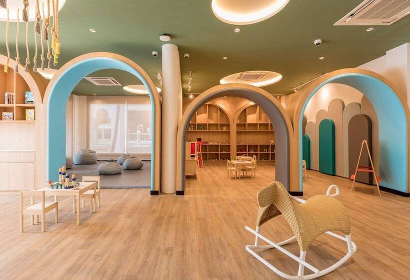 호텔 Outrigger Koh Samui Beach Resort Sha Extra Plus