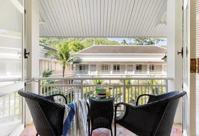ホテル Outrigger Koh Samui Beach Resort