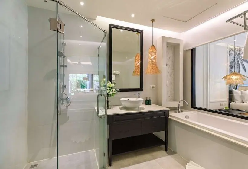 ホテル Outrigger Koh Samui Beach Resort