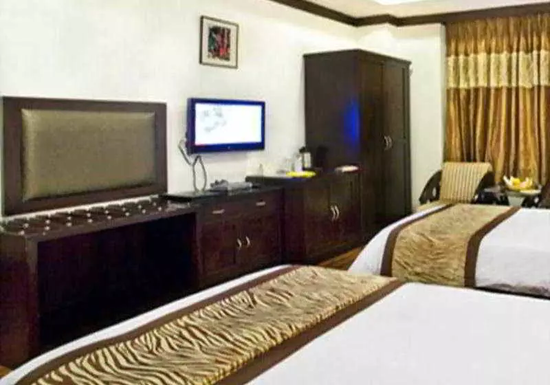 Hotel Parkland Kalkaji