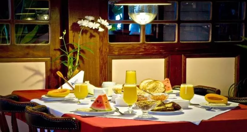 호텔 Plaza Inn Pousada Do Capitao