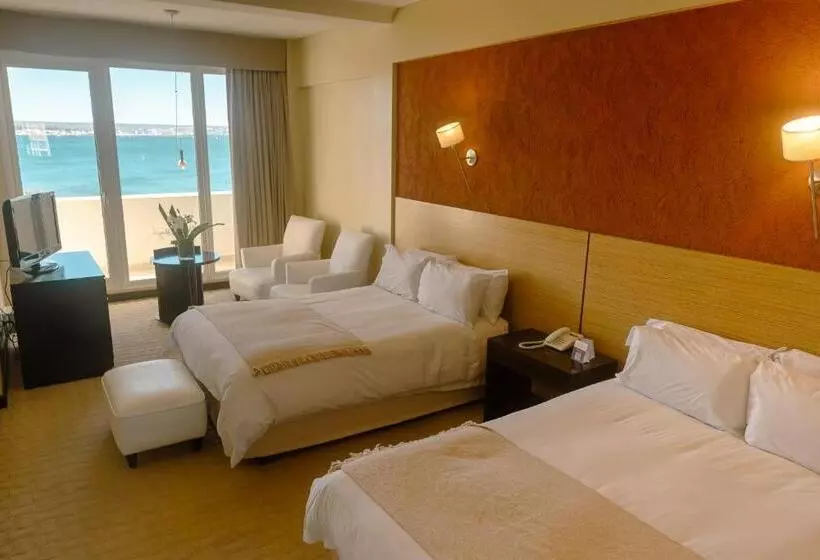 호텔 Rayentray Grand