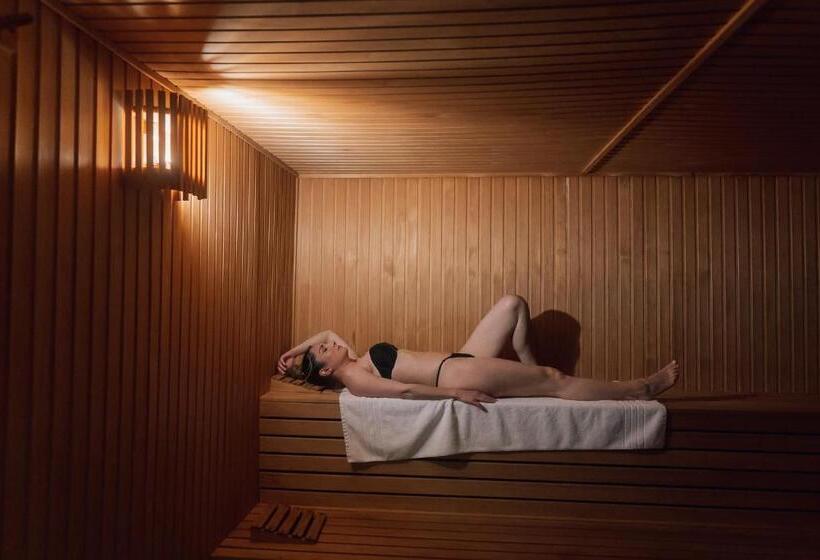 فندق Rayentray Grand