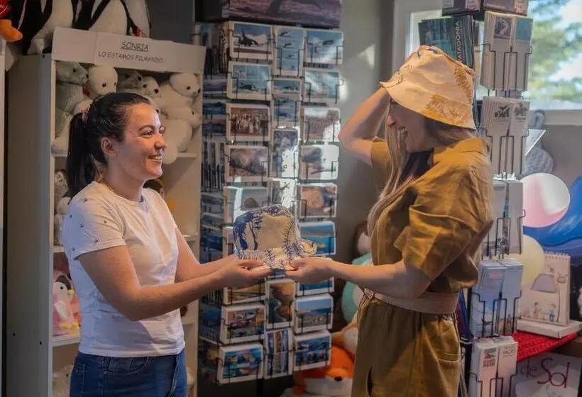 호텔 Rayentray Grand