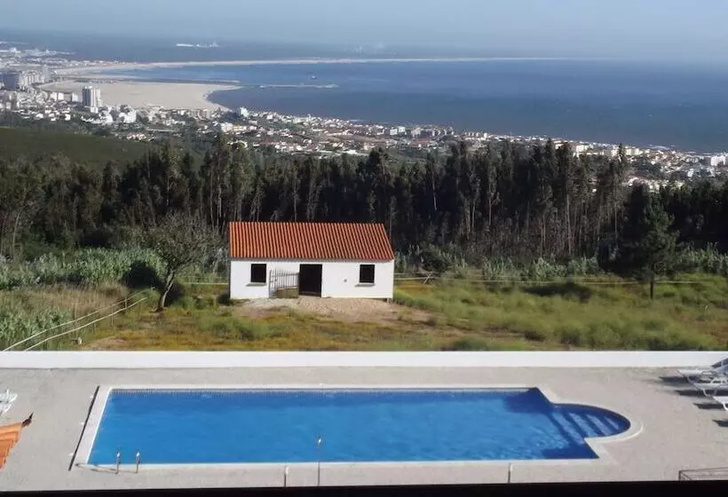 فندق ريفى Casa Pinha