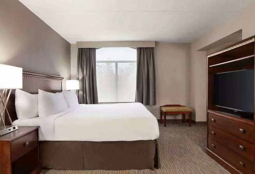 ホテル Wingate By Wyndham Bridgeport Clarksburg