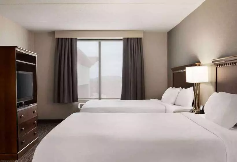 ホテル Wingate By Wyndham Bridgeport Clarksburg