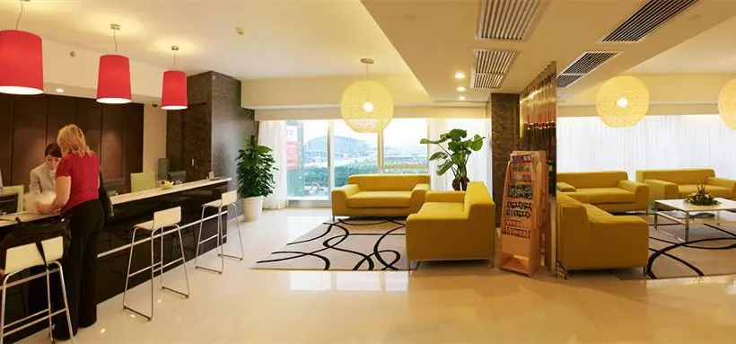 هتل Yiwu Commatel