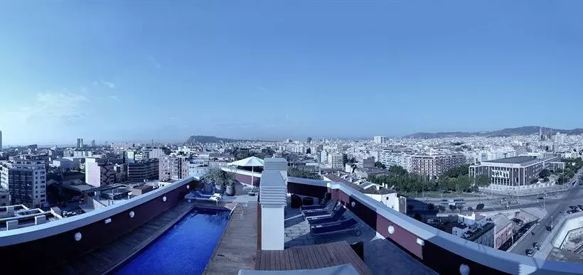 Melon District Marina Residencia