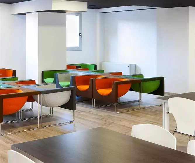 Melon District Marina Residencia