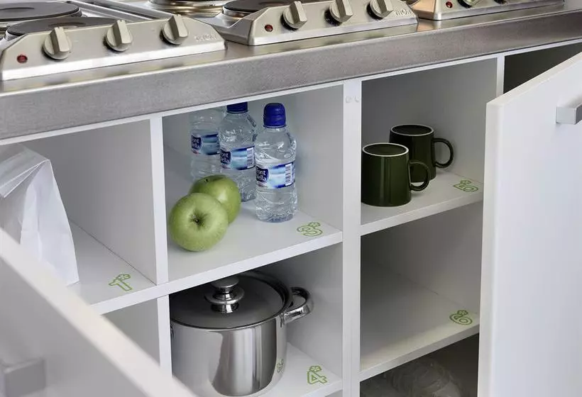 Melon District Marina Residencia