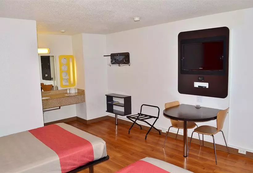 Motel 6 Boston South Braintree