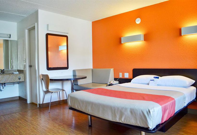 Motel 6 Boston South Braintree