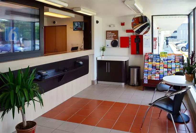 Motel 6 Boston South Braintree