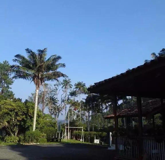 ユースホステル Hostal Rio Arabia Valle De Cocora