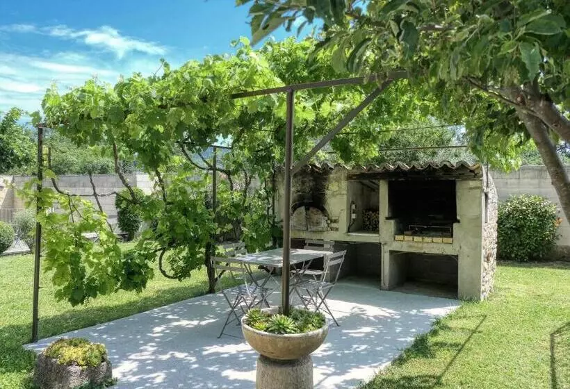 Aamiaismajoitus (B&B) Côté Lavande