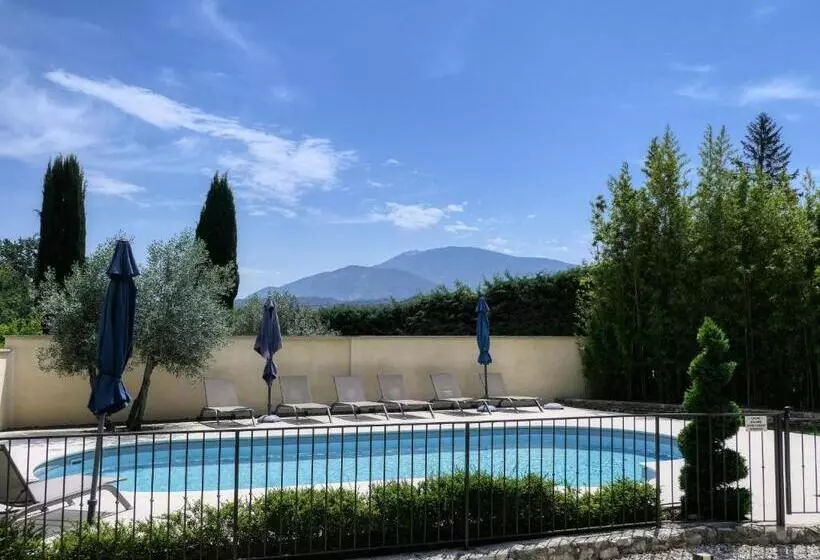 Aamiaismajoitus (B&B) Côté Lavande