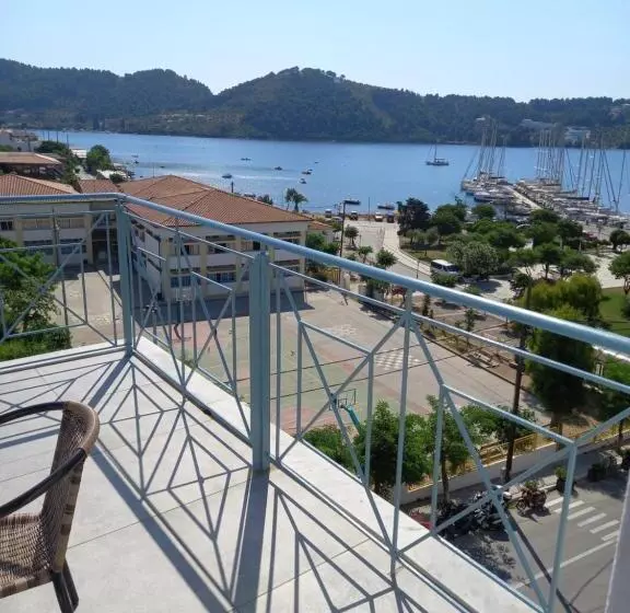 ホテル View Port