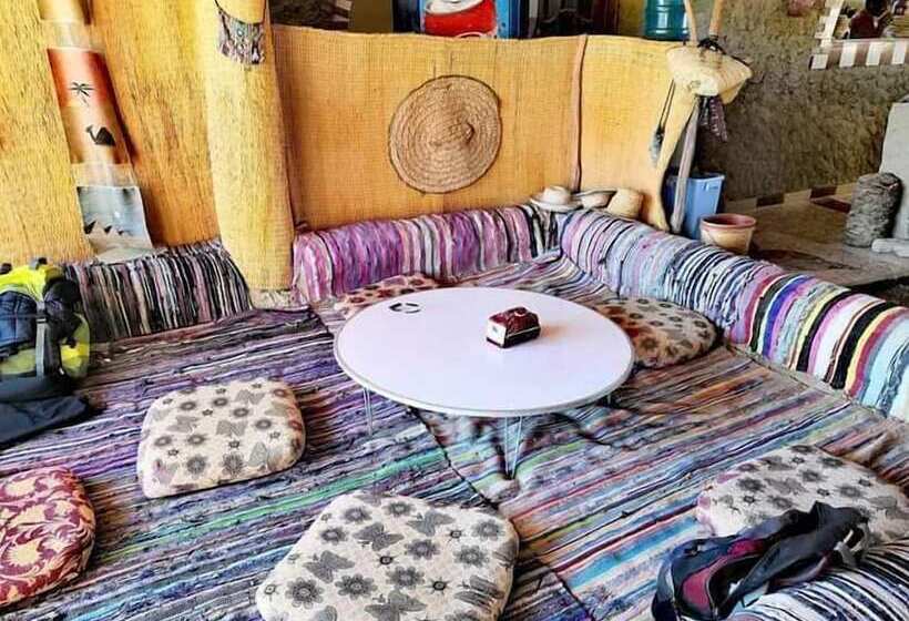 هتل White Desert Camp