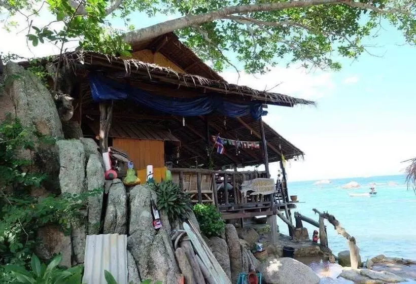 Majatalo Char Bungalows