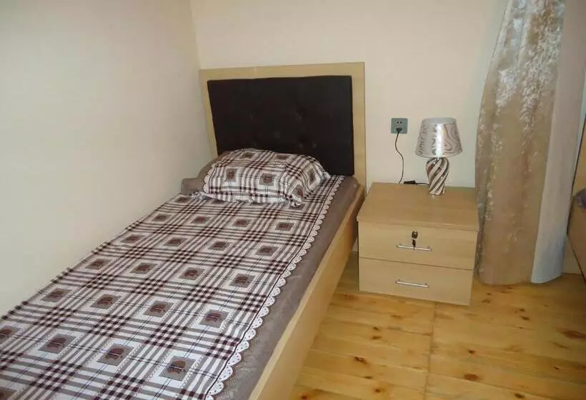 پانسیون Guesthouse Khazar In Old City