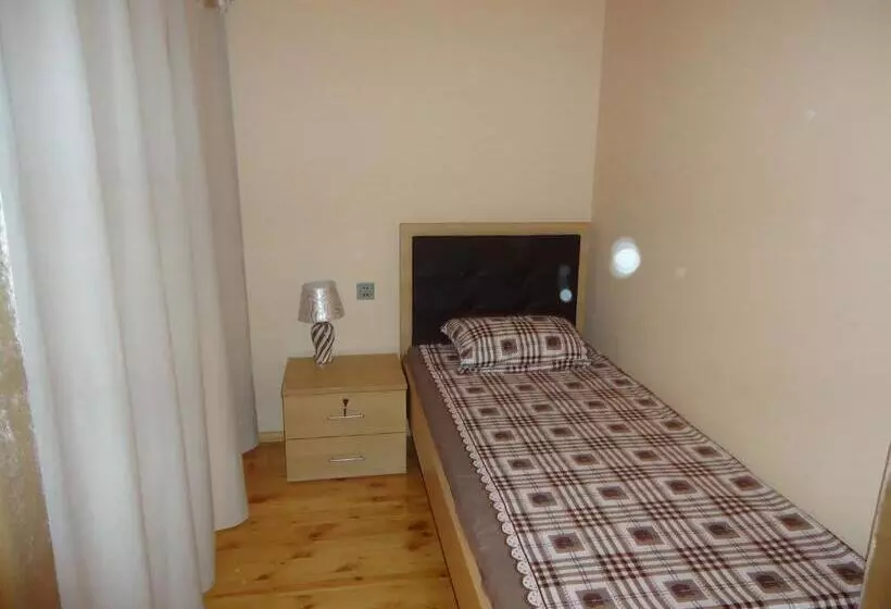 پانسیون Guesthouse Khazar In Old City