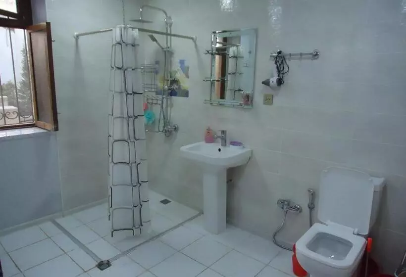 پانسیون Guesthouse Khazar In Old City