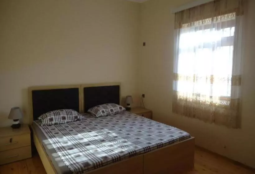 پانسیون Guesthouse Khazar In Old City