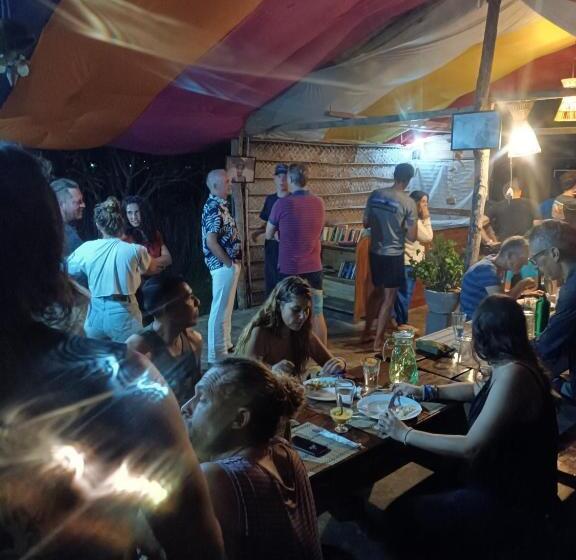 אתר נופש Margarita Kitesurfing School Sri Lanka