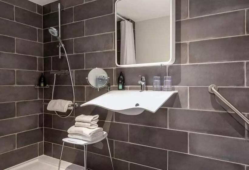 Aparthotel Adagio Paris Suresnes Longchamp