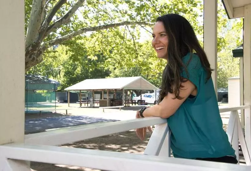 Ball Park Caravan Park