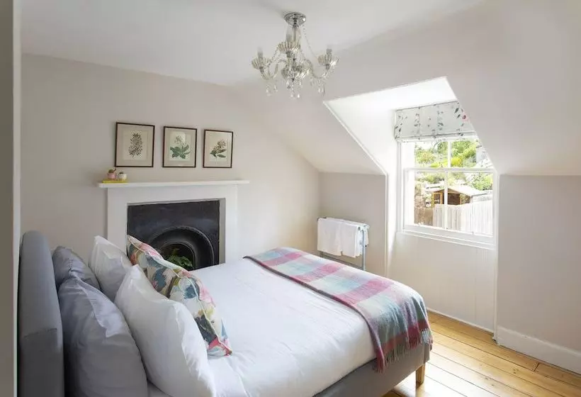 Beautiful 2 Bed Cottage In Stenton, East Lothian