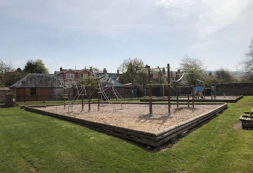 Beautiful 2 Bed Cottage In Stenton, East Lothian