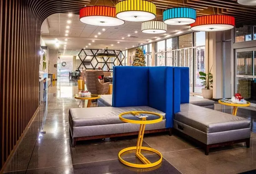 Hotelli Glō Best Western Enid Ok Downtown   Convention Center