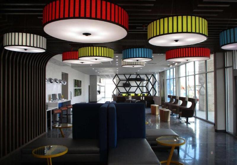 Отель Glō Best Western Enid Ok Downtown Convention Center