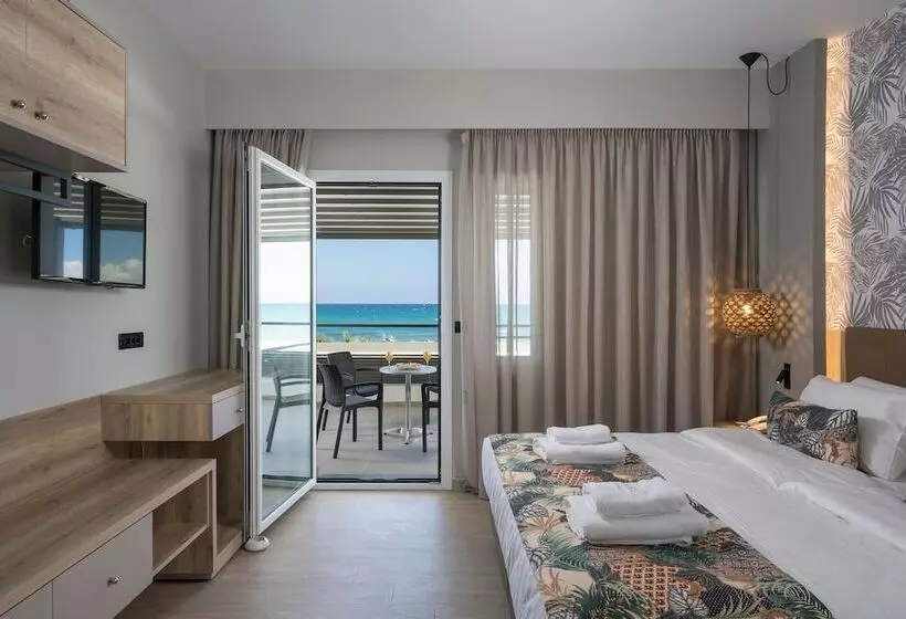 Hotelli Mare Blue & Suites