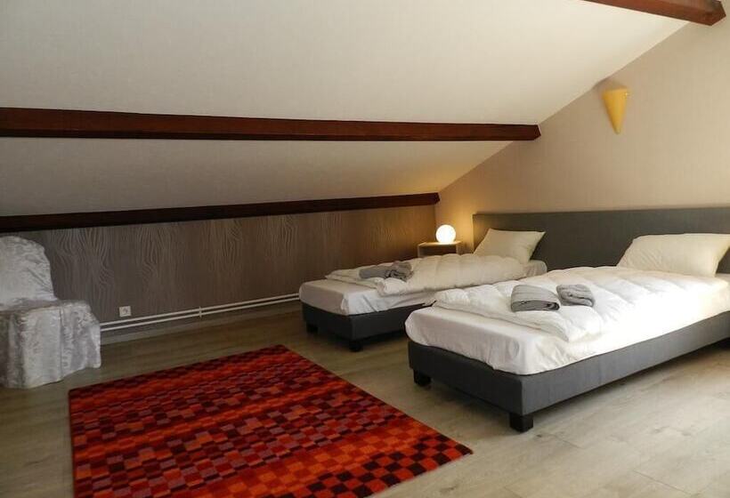 بنسيون Gîte Du Domaine Des Pierres Dorées