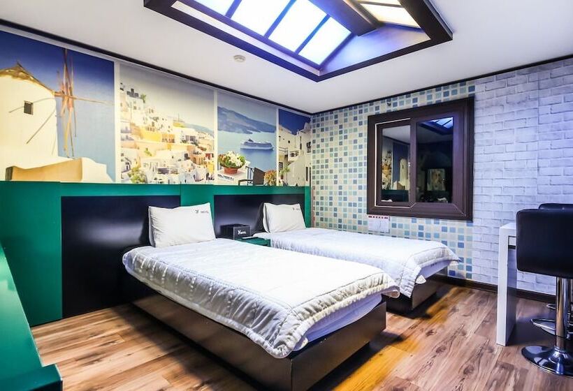 Motel Geojedo Gohyeon Y