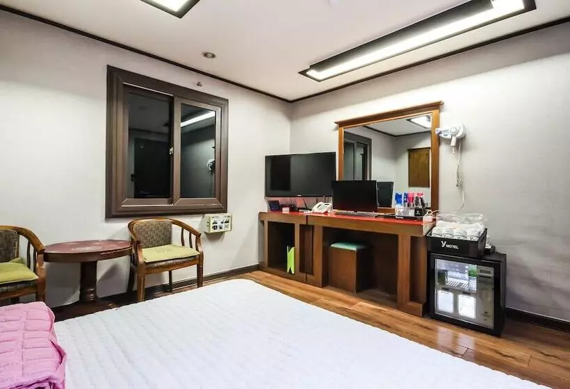 Motelli Geojedo Gohyeon Y