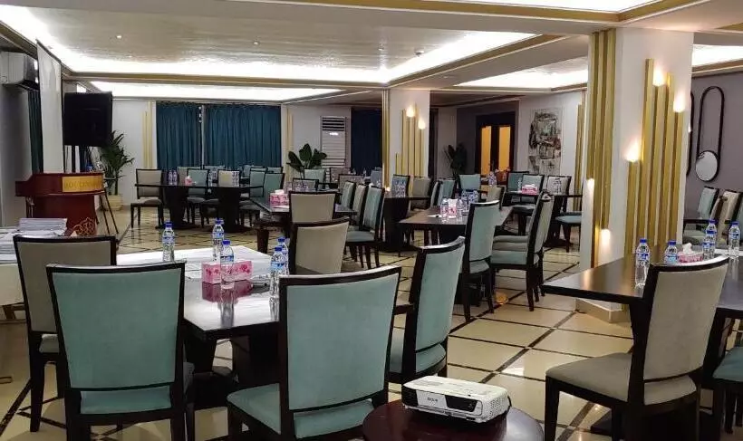 هتل Boulevard Palace