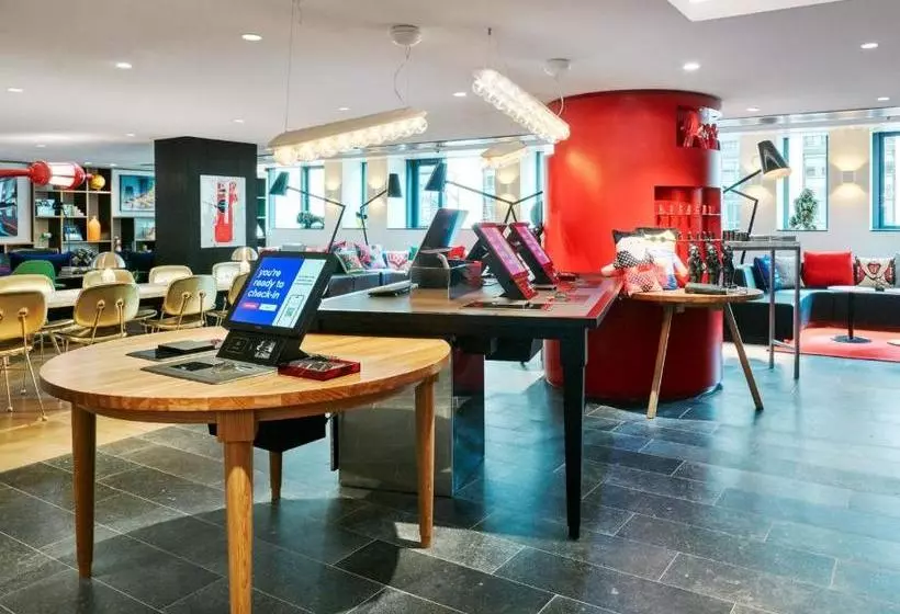 ホテル Citizenm Paris Champselysees