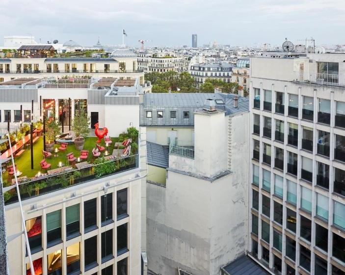 ホテル Citizenm Paris Champselysees