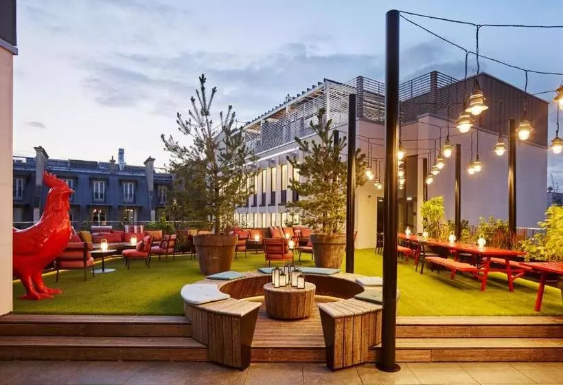 ホテル Citizenm Paris Champselysees