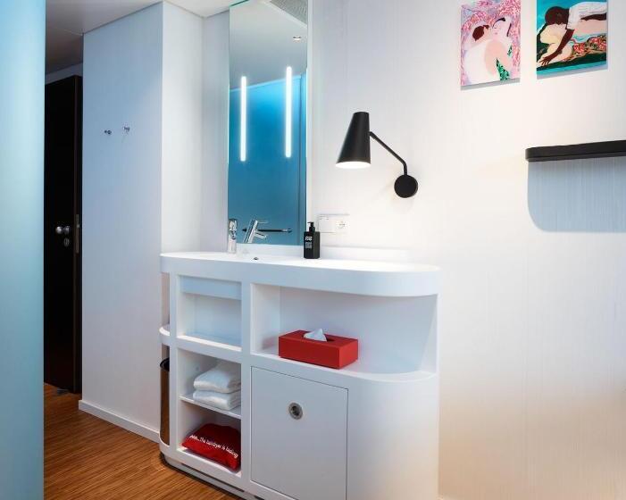 ホテル Citizenm Paris Champselysees