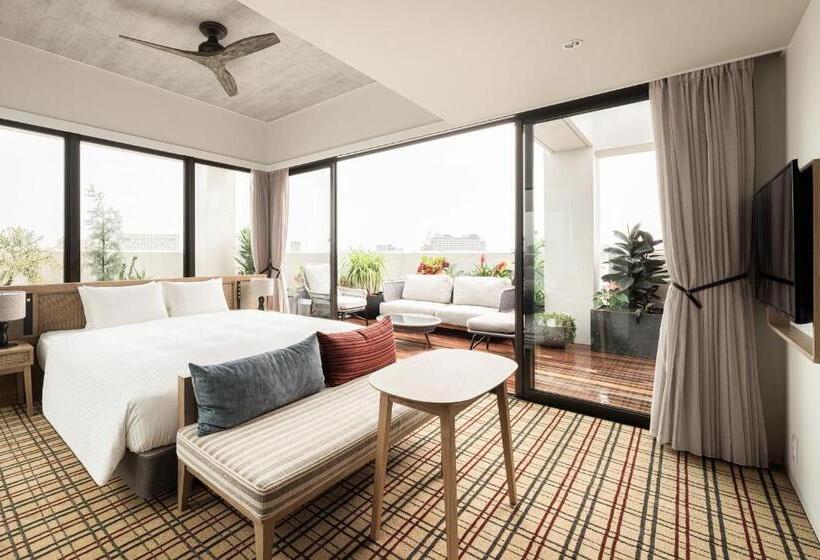 Nest Hotel Naha Kumoji