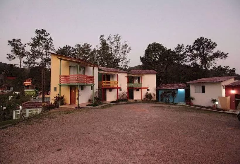 Hotelli Pousada Suarez