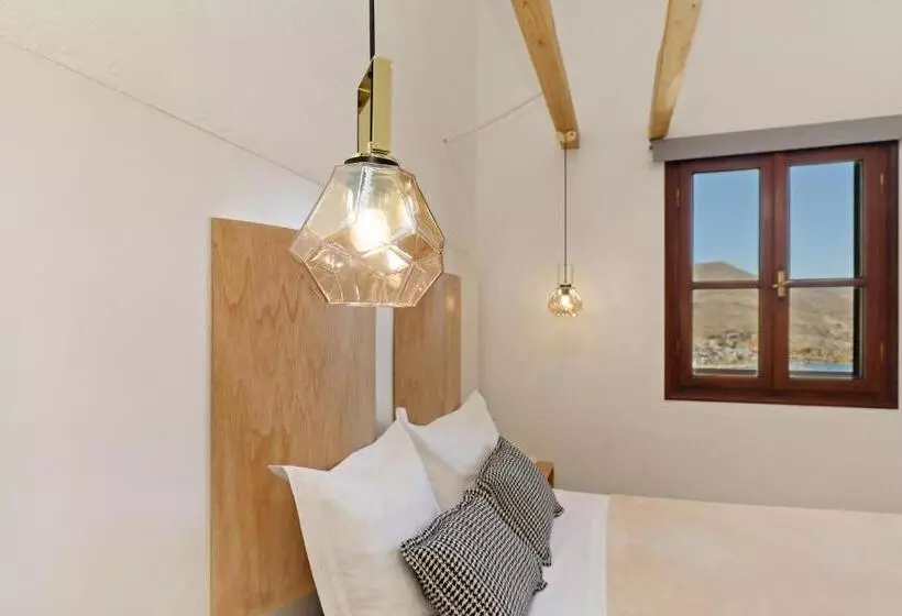 Hotelli Spongia Apartments Kalymnos