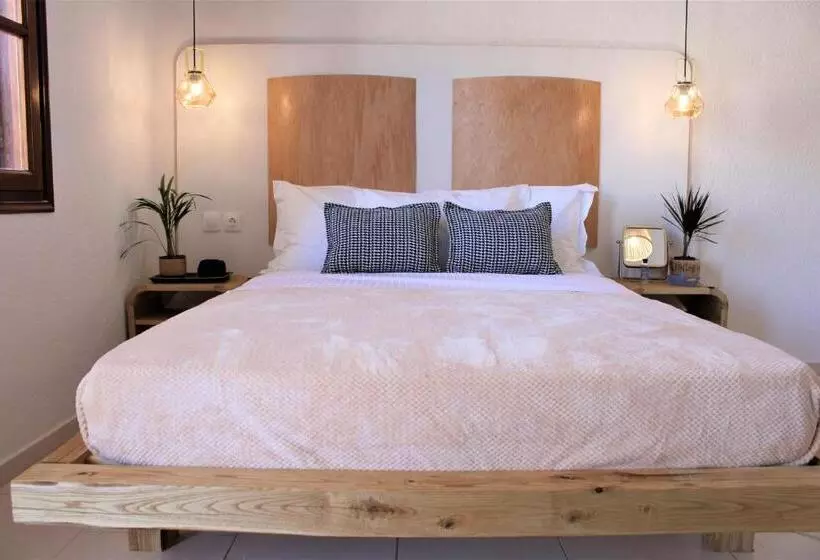 Hotelli Spongia Apartments Kalymnos