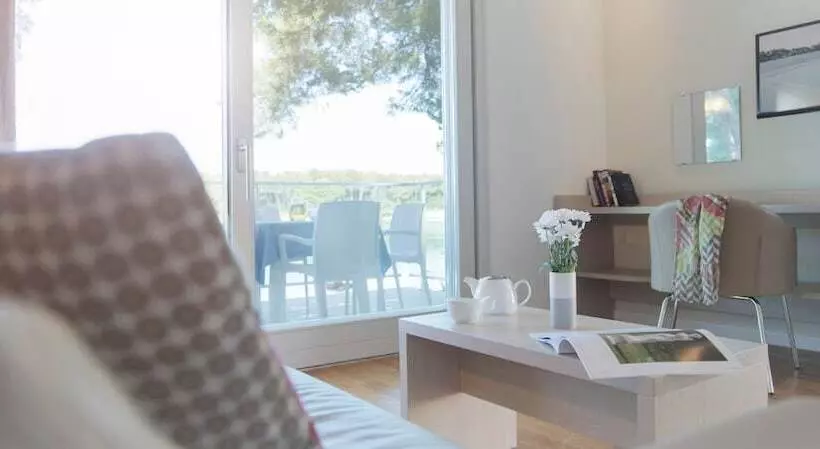 استراحتگاه Dieholidaybucht