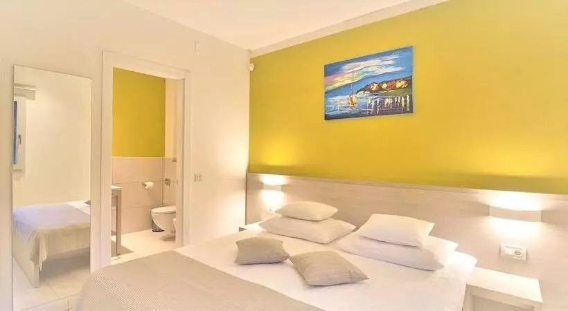 استراحتگاه Dieholidaybucht